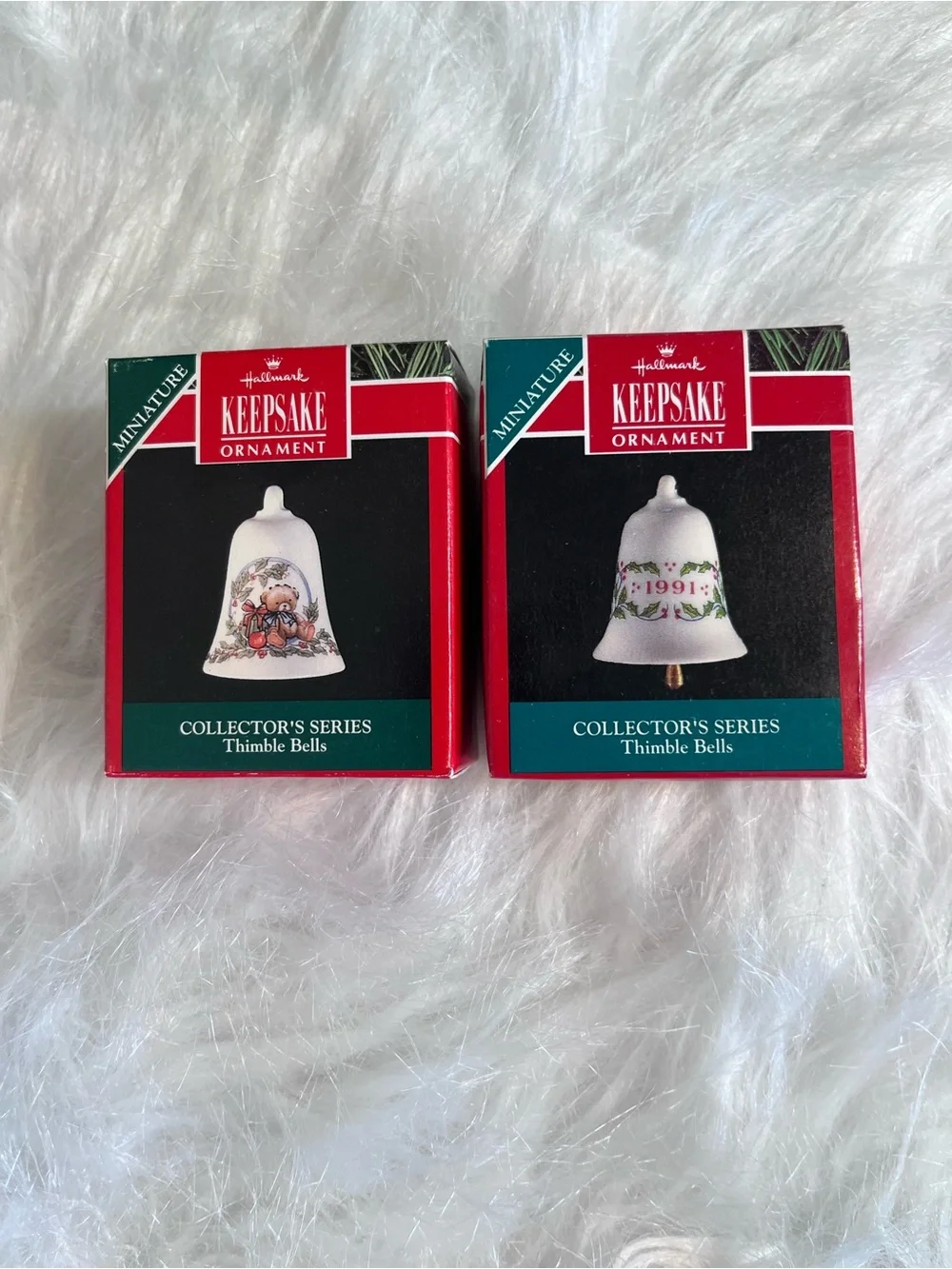 Hallmark Miniatures-Thimble Bells-1991-92